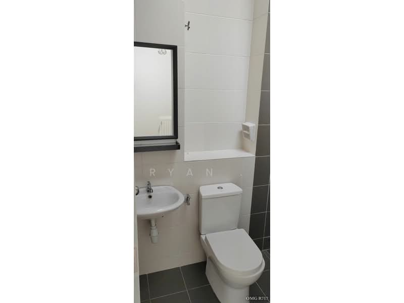 2-storey Terraced House for Sale in Setia Alam (Selangor) - Ryan . - Bathroom - PropertyGuru.com.my