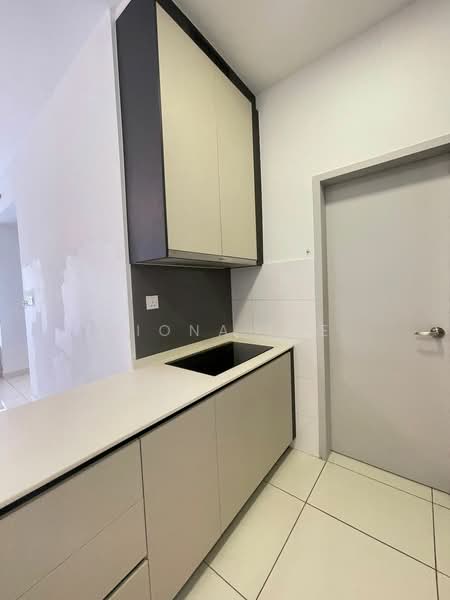 Service Residence for Rent at The Amber Residence @ TwentyFive.7 - Fiona Lee - Kitchen - PropertyGuru.com.my