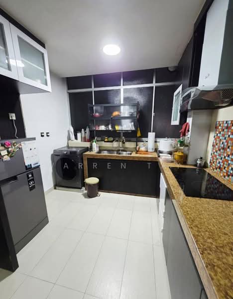 Lake View Suites untuk Untuk Dijual - RM 370,000, Mac 2026 - PropertyGuru.com.my