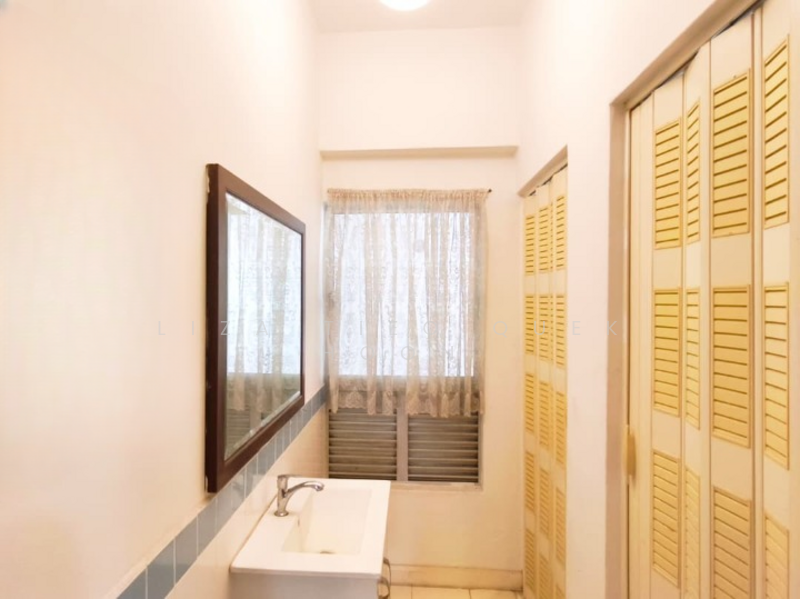Seri Maya Condominium untuk Untuk Dijual - RM 588,000, Mac 2026 - Bathroom - PropertyGuru.com.my