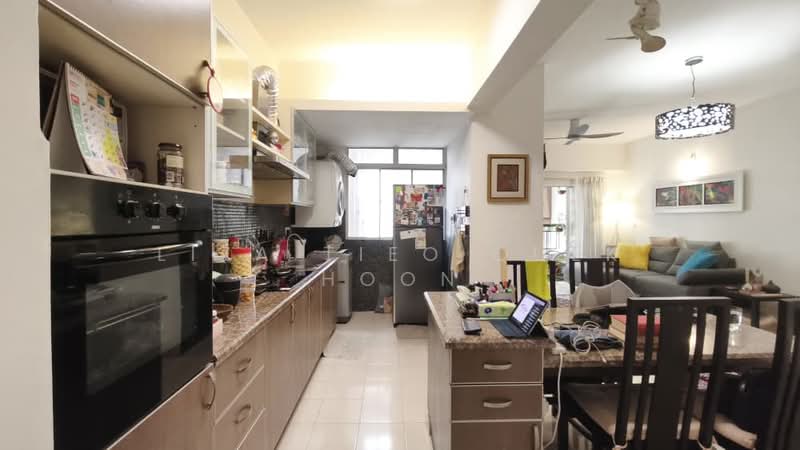 Seri Maya Condominium untuk Untuk Dijual - RM 588,000, Mac 2026 - Kitchen - PropertyGuru.com.my