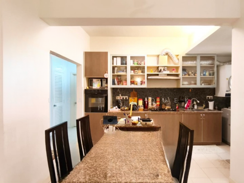 Seri Maya Condominium untuk Untuk Dijual - RM 588,000, Mac 2026 - Kitchen - PropertyGuru.com.my