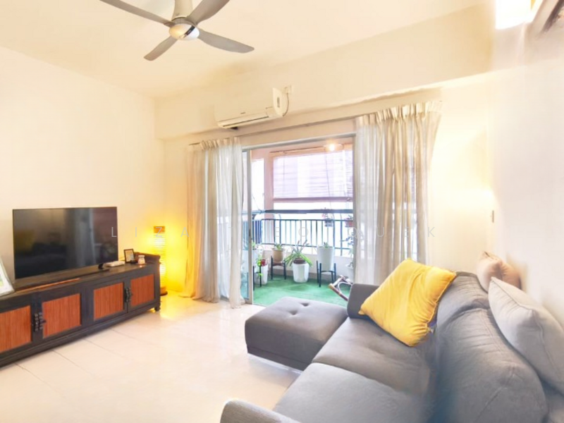 Seri Maya Condominium untuk Untuk Dijual - RM 588,000, Mac 2026 - Living Room - PropertyGuru.com.my