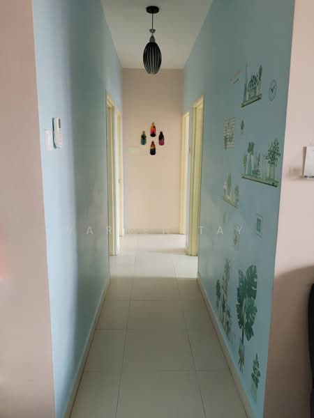 Apartment for Sale at D' Larkin Residence - Warren Tay - Corridor - PropertyGuru.com.my