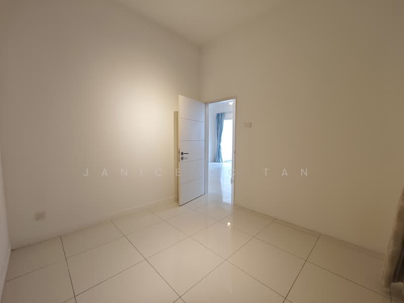 Service Residence for Sale at Skypod Residence - Janice CC Tan - Interior - PropertyGuru.com.my