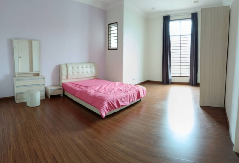 Anjung Sari untuk Untuk Dijual - RM 820,000, Mac 2026 - Bedroom - PropertyGuru.com.my