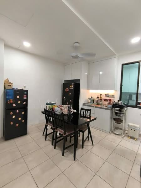 Semi-Detached House for Sale in Taman Mount Austin (Tebrau) - Wyatt Chan Shoou Tyn - Kitchen - PropertyGuru.com.my