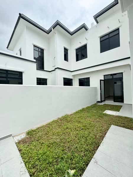 Cluster House for Sale in Iskandar Puteri (Nusajaya) (Johor) - Joan Chia - Exterior - PropertyGuru.com.my