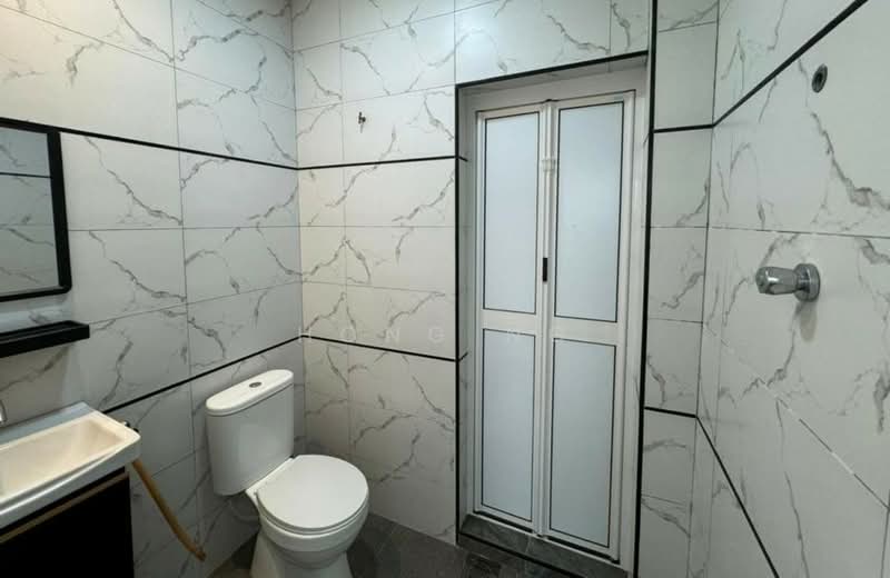 1-storey Terraced House for Sale in Klang (Selangor) - Hong Ng - Bathroom - PropertyGuru.com.my