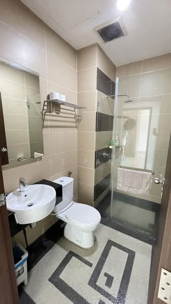 Condominium for Rent at KSL D'Esplanade Residence - Eve Pang - Bathroom - PropertyGuru.com.my