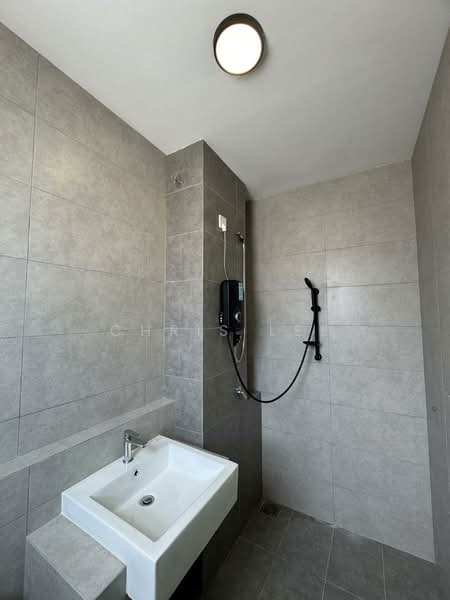 2-storey Terraced House for Sale in Dengkil (Selangor) - Chris Lee - Bathroom - PropertyGuru.com.my