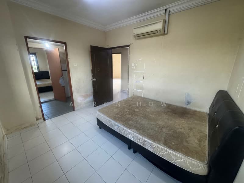Seri Mutiara Apartment untuk Untuk Disewa - RM 1,300 /bulan, Mac 2026 - Bedroom - PropertyGuru.com.my