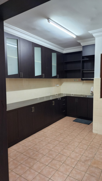 Palm Spring @ Damansara untuk Untuk Disewa - RM 1,600 /bulan, Mac 2026 - Kitchen - PropertyGuru.com.my