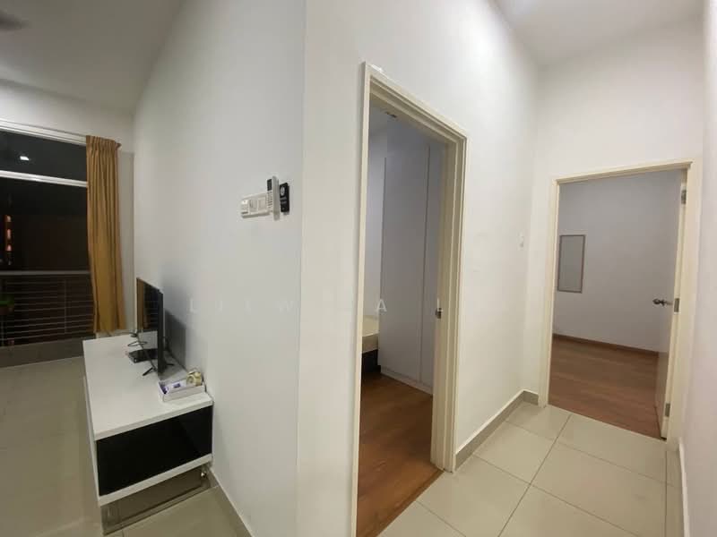 Apartment for Sale at Nusa Heights (Nusa Puncak) - LIEW KA LAI - Corridor - PropertyGuru.com.my