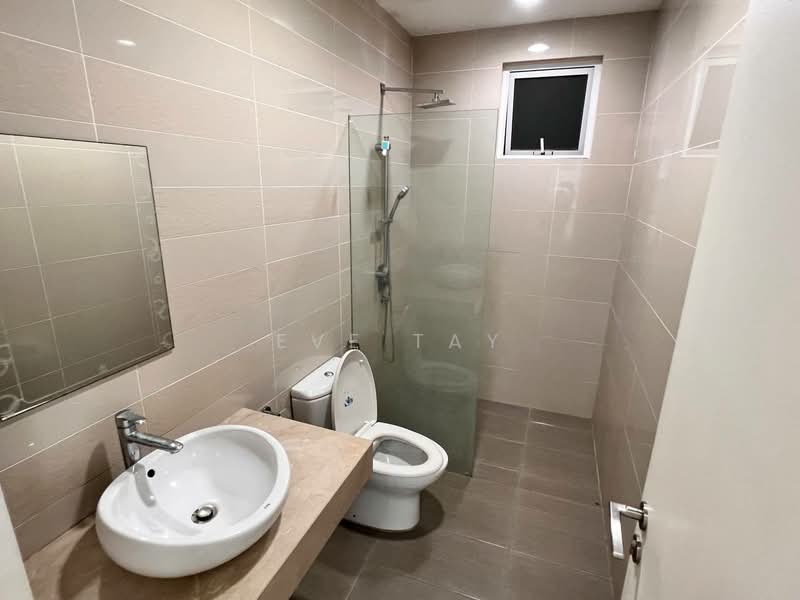 Serviced Residence @ Binjai 8 untuk Untuk Dijual - RM 720,000, Mac 2026 - Bathroom - PropertyGuru.com.my