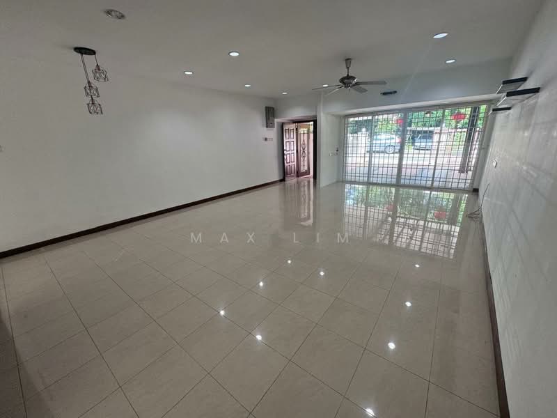 Rumah Teres 2-Tingkat untuk Dijual di Pulau Tikus (Penang) - Max Lim - Living Room - PropertyGuru.com.my