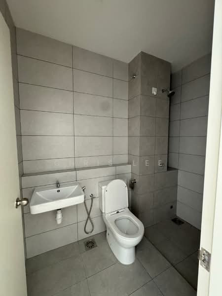 2-storey Terraced House for Sale in Dengkil (Selangor) - Chris Lee - Bathroom - PropertyGuru.com.my