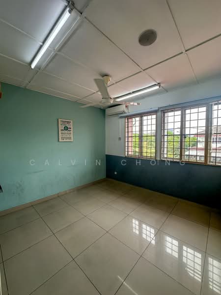 2-storey Terraced House for Sale in TAMAN PUCHONG UTAMA (Puchong) - Calvin Chong - Interior - PropertyGuru.com.my
