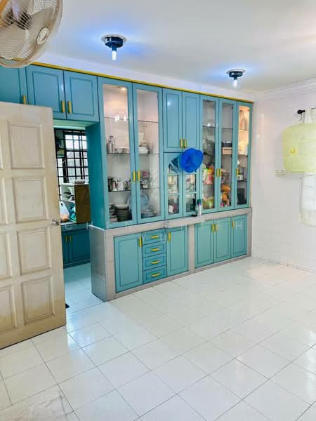 Taman Sri Putri untuk Untuk Dijual - RM 760,000, Mac 2026 - Kitchen - PropertyGuru.com.my