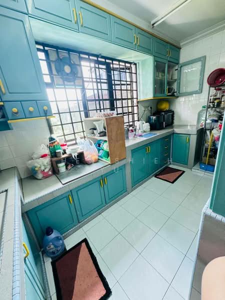 Taman Sri Putri untuk Untuk Dijual - RM 760,000, Mac 2026 - Kitchen - PropertyGuru.com.my