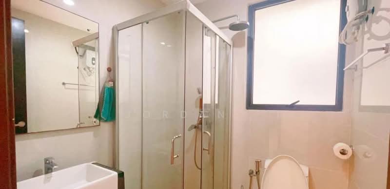 Bay Point @ Country Garden Danga Bay untuk Untuk Disewa - RM 2,500 /bulan, Mac 2026 - Bathroom - PropertyGuru.com.my