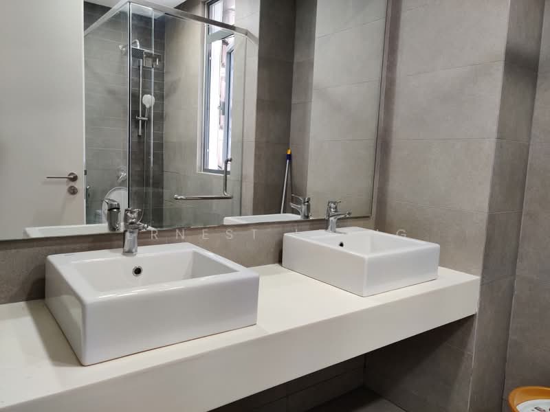 Condominium for Rent at Vivo Residential Suites - Ernest Leong - Bathroom - PropertyGuru.com.my