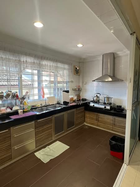 Sri Bintang, Kepong, 3sty House, 22x70, Freehold, Fully Reno, Guarded untuk Untuk Dijual - RM 1,500,000, Mac 2026 - Kitchen - PropertyGuru.com.my