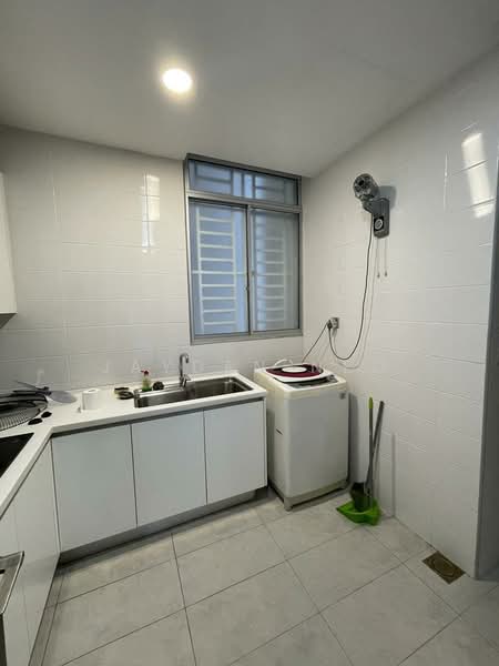 Service Residence for Rent at Paragon Residences @ Straits View - Jayden Neo - PropertyGuru.com.my
