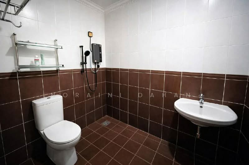 SS12 SUBANG JAYA untuk Untuk Dijual - RM 699,000, Mac 2026 - Bathroom - PropertyGuru.com.my