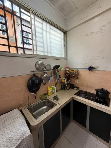 2-storey Terraced House for Sale in Taman Nusa Indah (Iskandar Puteri (Nusajaya)) - Iden Tan - Kitchen - PropertyGuru.com.my