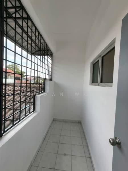 2-storey Terraced House for Rent in Johor Bahru (Johor) - Jordan Wong - Balcony - PropertyGuru.com.my