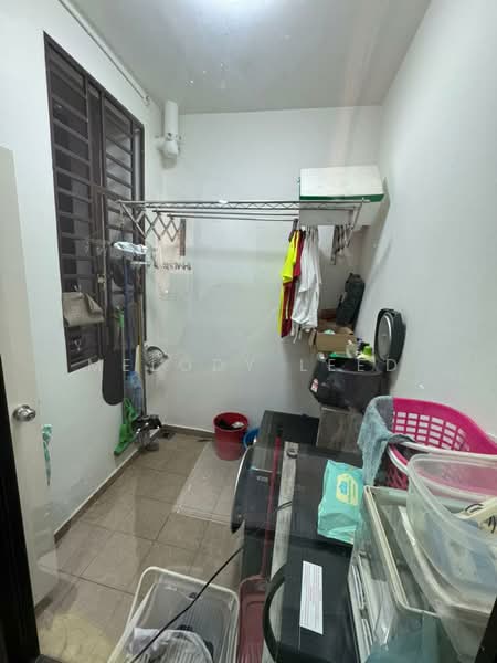 Service Residence for Sale at D'Summit Residences - Melody Leed - Interior - PropertyGuru.com.my