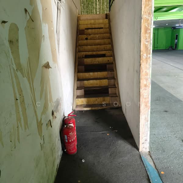 Factory for Rent in Klang (Selangor) - Cyrus Soon - Corridor - PropertyGuru.com.my