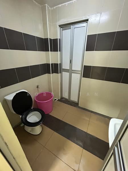 Rumah Teres 2 Tingkat untuk Disewa di Taman Sierra Perdana (Masai) - Robbie Tan - Bathroom - PropertyGuru.com.my