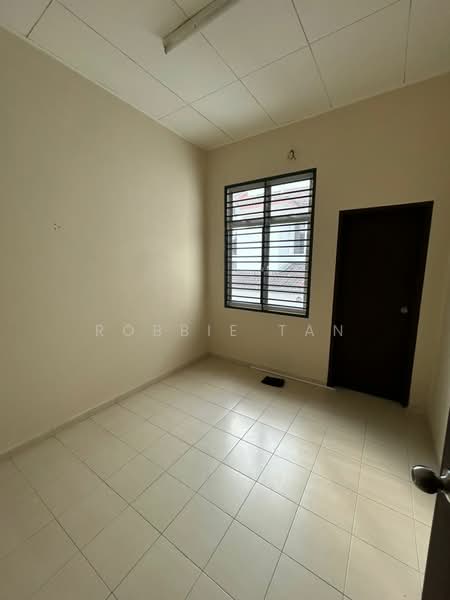 Rumah Teres 2 Tingkat untuk Disewa di Taman Sierra Perdana (Masai) - Robbie Tan - Interior - PropertyGuru.com.my