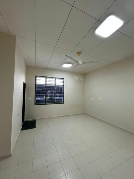 Rumah Teres 2 Tingkat untuk Disewa di Taman Sierra Perdana (Masai) - Robbie Tan - Interior - PropertyGuru.com.my