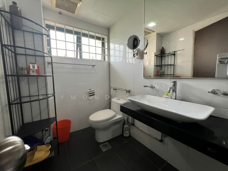 Sang Suria untuk Untuk Dijual - RM 570,000, Mac 2026 - Bathroom - PropertyGuru.com.my