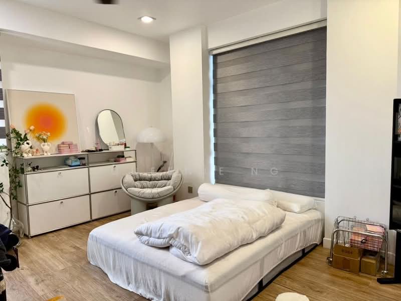 Condominium for Sale at The Straits View Condominium - Queenie Ng - PropertyGuru.com.my