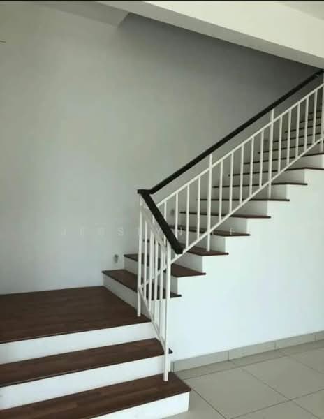 Rumah Berkembar untuk Dijual di Eco Majestic (Semenyih) - Jesslyn Lee - Interior - PropertyGuru.com.my