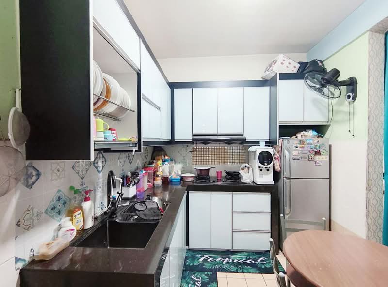 Langat Jaya Condominium untuk Untuk Dijual - RM 295,000, Mac 2026 - Kitchen - PropertyGuru.com.my
