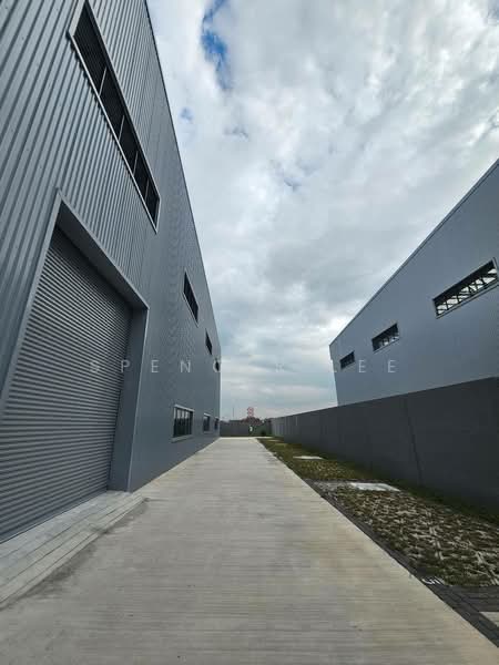 Factory for Rent in Sungai Buloh (Selangor) - Spencer Lee - Exterior - PropertyGuru.com.my