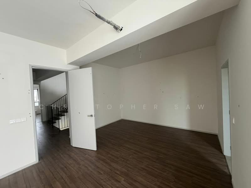 3-storey Terraced House for Sale in Taman Bukit Serdang (Seri Kembangan) - Christopher Saw - Interior - PropertyGuru.com.my