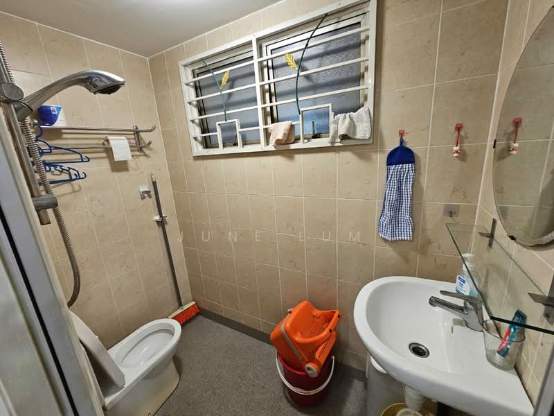 Pangsapuri Saraka untuk Untuk Dijual - RM 350,000, Mac 2026 - Bathroom - PropertyGuru.com.my