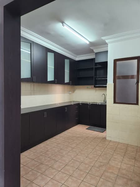 Palm Spring @ Damansara untuk Untuk Disewa - RM 1,600 /bulan, Mac 2026 - Kitchen - PropertyGuru.com.my