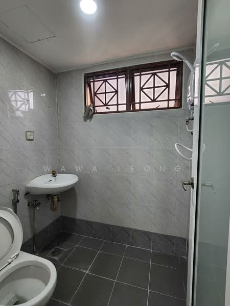 Palm Spring @ Damansara untuk Untuk Disewa - RM 1,600 /bulan, Mac 2026 - Bathroom - PropertyGuru.com.my