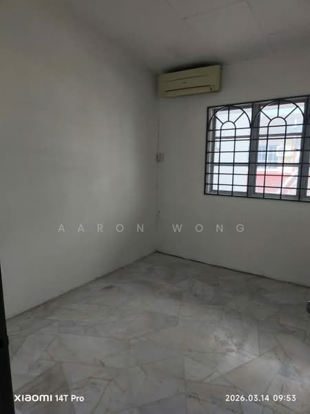 2-storey Terraced House for Sale in Taman Sungai Besi Indah (Seri Kembangan) - Aaron Wong - Interior - PropertyGuru.com.my
