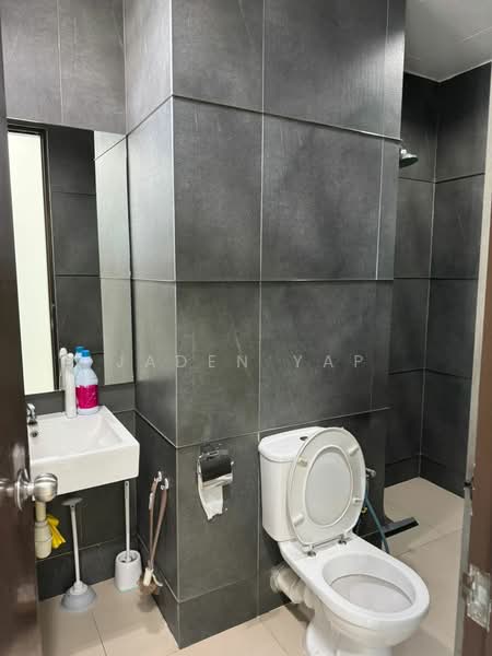 Menara UOA Bangsar untuk Untuk Dijual - RM 2,186,000, Mac 2026 - Bathroom - PropertyGuru.com.my