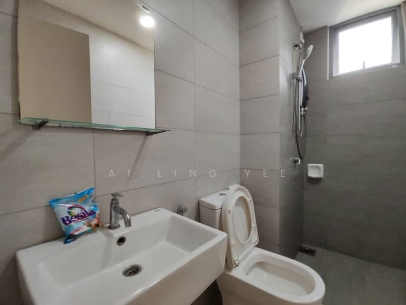 Service Residence for Rent at Gravit8, Klang - Ai Ling Yee - Bathroom - PropertyGuru.com.my