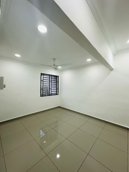 Taman Timur Skudai untuk Untuk Dijual - RM 399,000, Mac 2026 - Interior - PropertyGuru.com.my