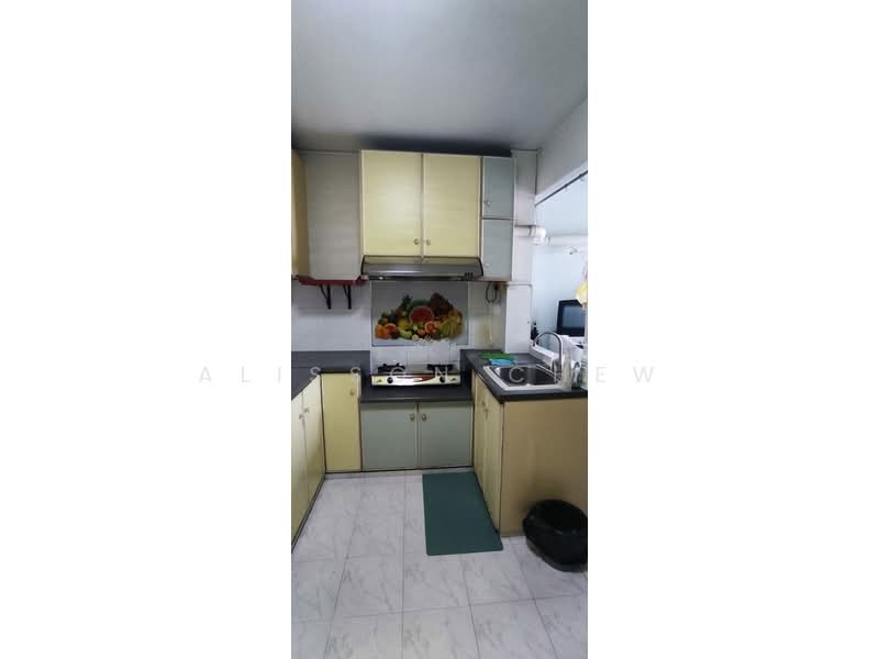 Taman Lip Sin Block 37 untuk Untuk Disewa - RM 1,200 /bulan, Mac 2026 - Kitchen - PropertyGuru.com.my